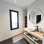Avec Piscine, Proche Bayonne Villa Lahonce